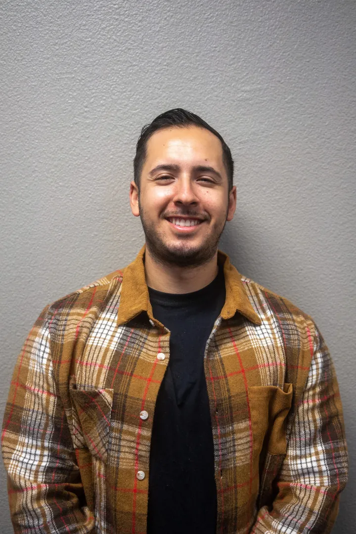Photo of Gabriel Flores